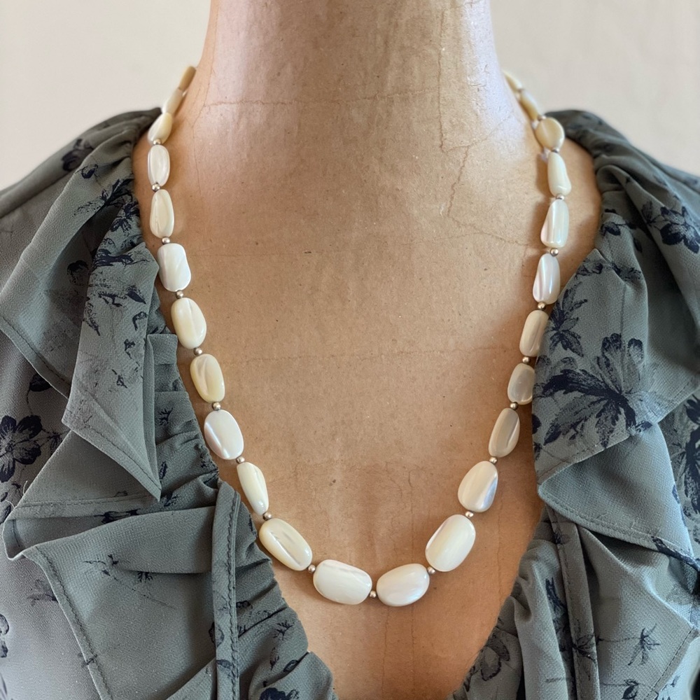 Beautiful Vintage Necklace/Bracelet Set, Perfect Condition.